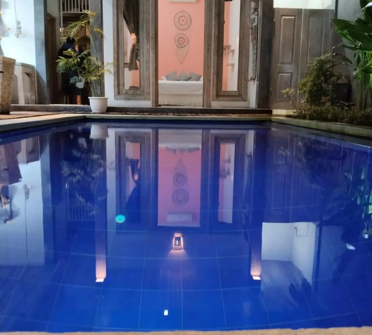 Jojoby Sunset Villa Seminyak  Indonesia
